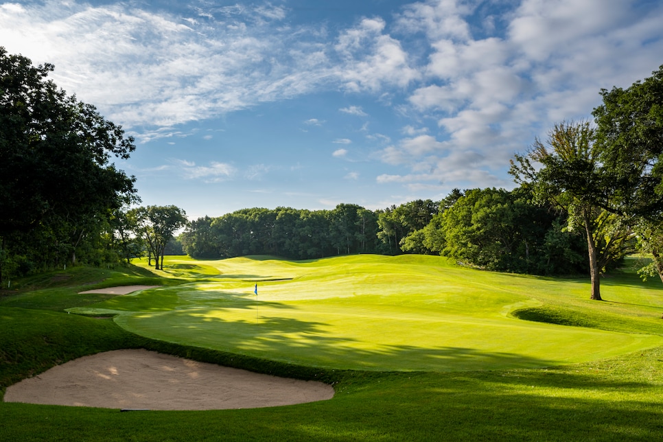 white bear yacht club course